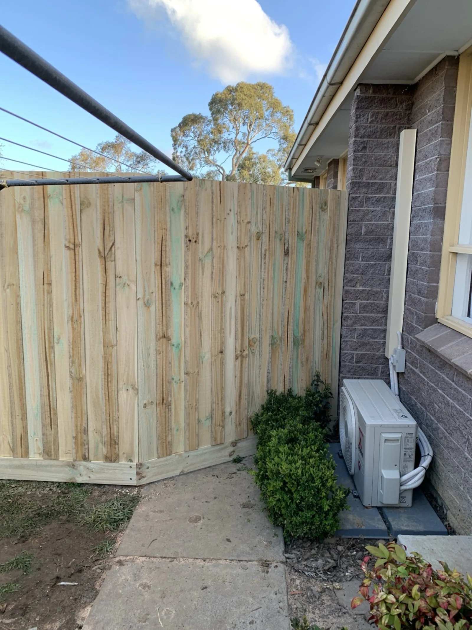 New timber fence by JT Handyman in Mitcham