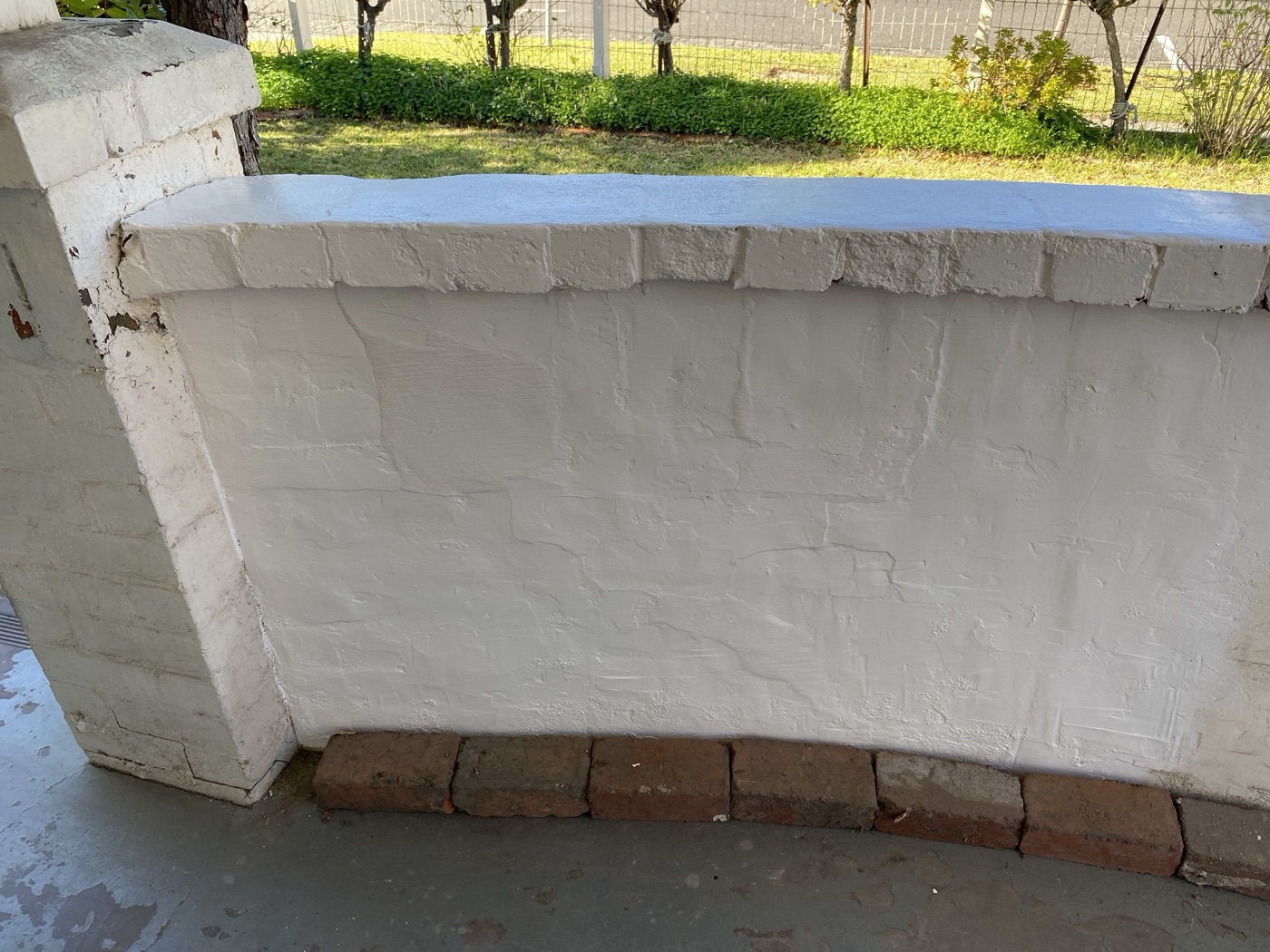 Garden wall repaint by JT Handyman in Footscray, VIC