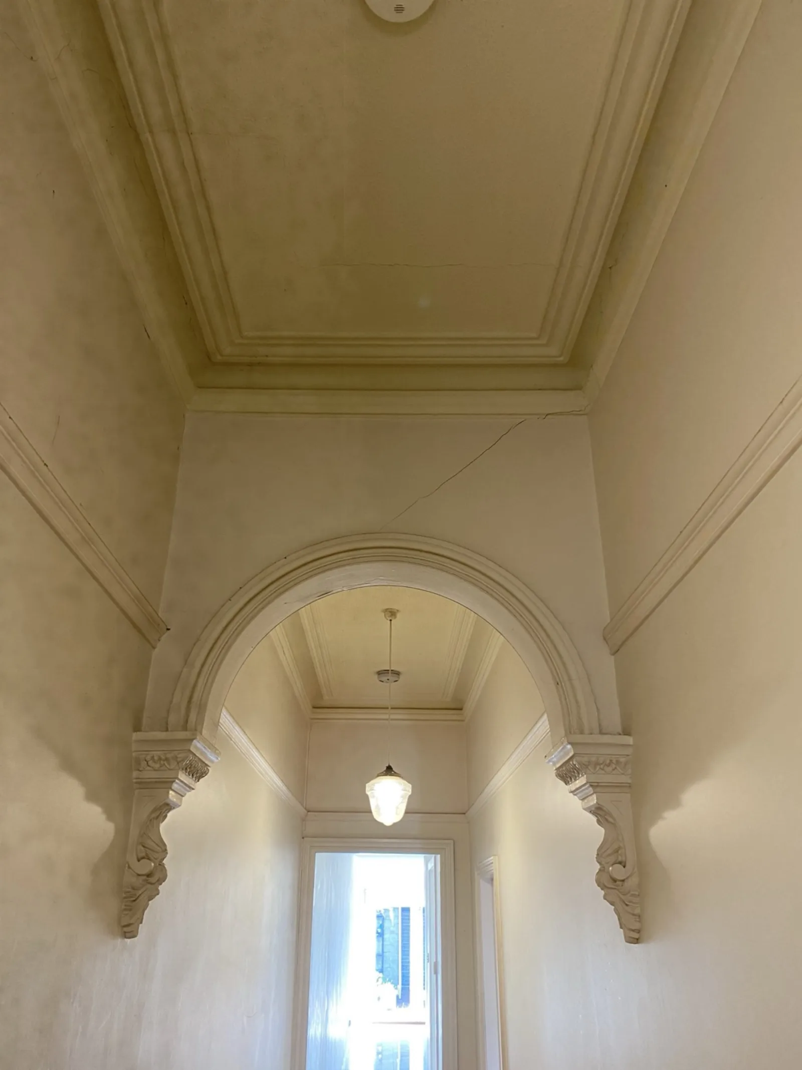 Restored period hallway arch by JT Handyman in Thornbury